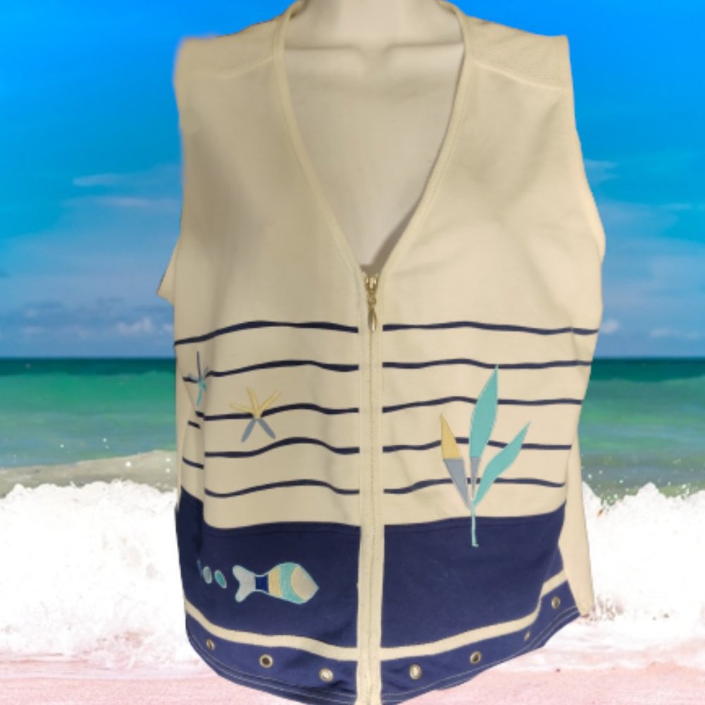 Woman's Blast T - Coverup  🌴 EUC